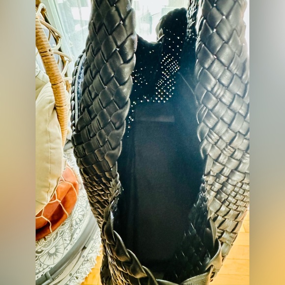 Falor designer black genuine leather tote - Picture 5 of 9